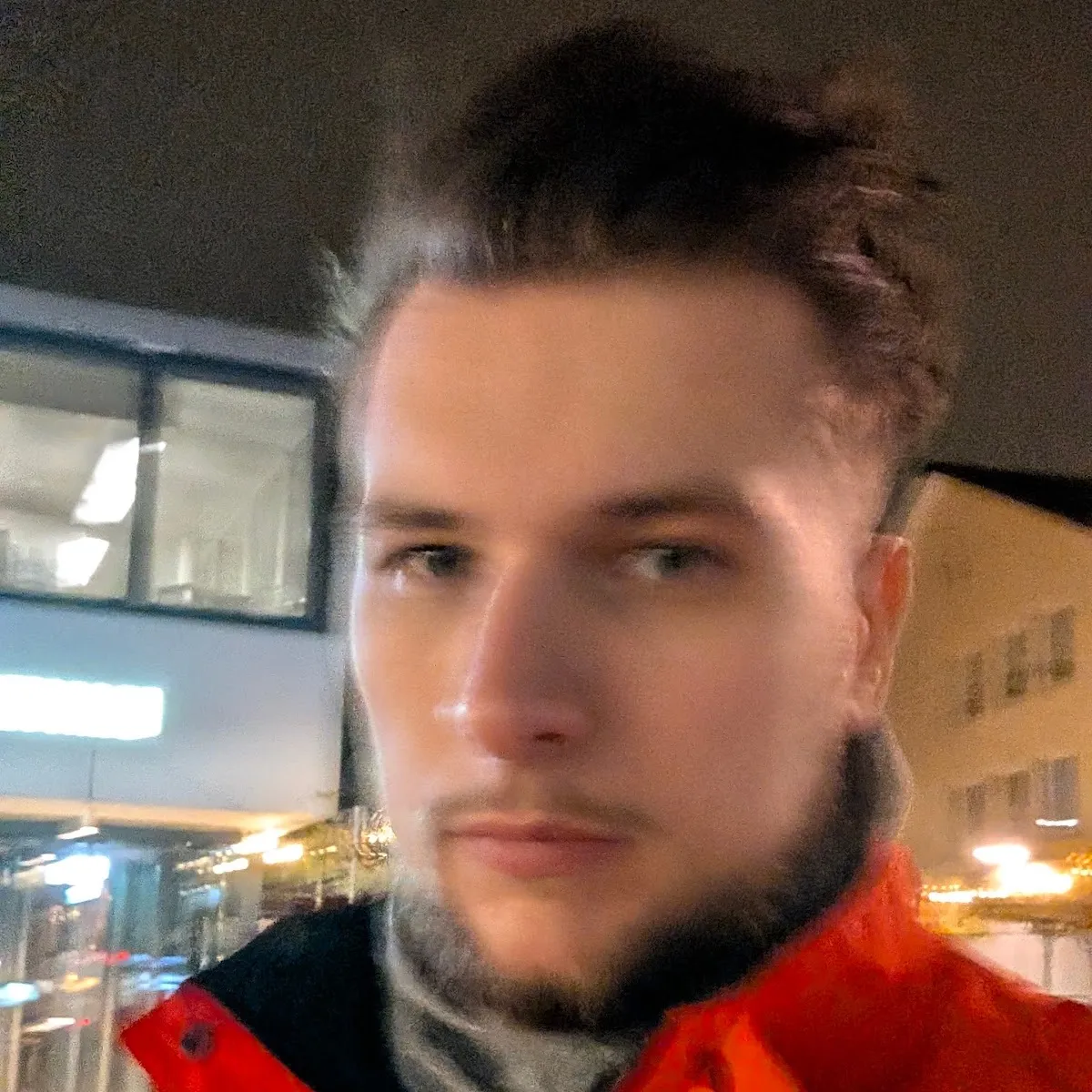 Владислав — крупный портрет